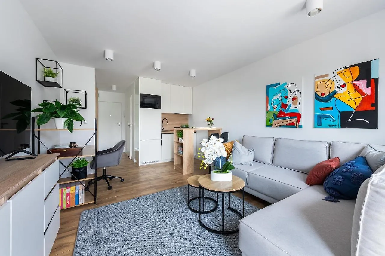 Wrzeciono 12 - Piekny Apartament Obok Szpitala Bielanskiego Oraz Awf, Bezplatna Strefa Parkowania - 400M Do Stacji Metra - Good Apartments location